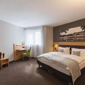 hotel-bruy-domicil.stuttgart-hotel.com/